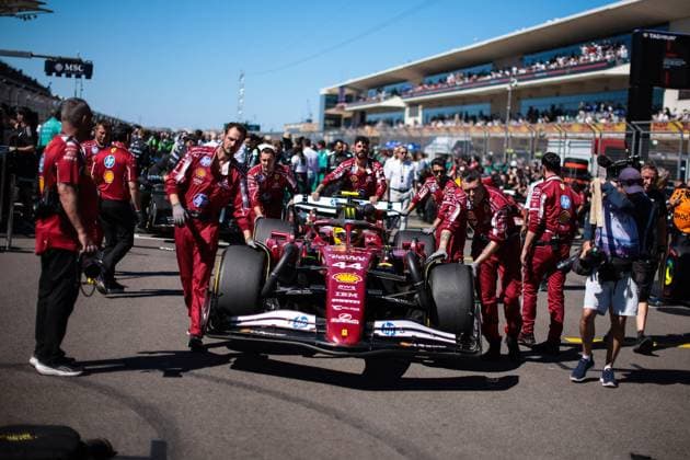 F1 - UNITED STATES GRAND PRIX 2025 44 HAMILTON Lewis (gbr), Scuderia Ferrari SF-25, action during the 2025 Formula 1 United States Grand Prix, 19th round of the 2025 FIA Formula One World Championship, WM, Weltmeisterschaft from October 17 to 19, 2025 on the Circuit of the Americas, in Austin, Texas, United States of America - AustinUnited States  Copyright: xEricxAlonsox