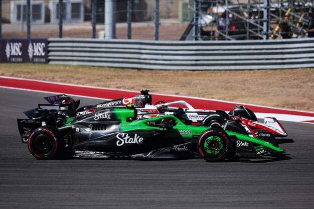 F1 - UNITED STATES GRAND PRIX 2025 05 BORTOLETO Gabriel (bra), Stake F1 Team Kick C45, action and 31 OCON Esteban (fra), Haas F1 Team VF-25 Ferrari, action during the 2025 Formula 1 United States Grand Prix, 19th round of the 2025 FIA Formula One World Championship, WM, Weltmeisterschaft from October 17 to 19, 2025 on the Circuit of the Americas, in Austin, Texas, United States of America - AustinUnited States Copyright: xEricxAlonsox