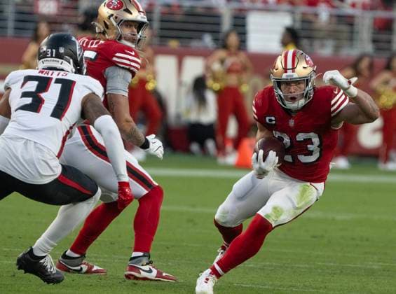 San Francisco 49ers running back Christian McCaffrey (23) makes a cut in the second quarter against the Atlanta Falcons at Levi s Stadium in Santa Clara, Caloifornia on Sunday, October 19, 2025. McCaffery scored two touchdowns as the 49ers defeated the Falcons 20-10.  SXP2025101906 TERRYxSCHMITT