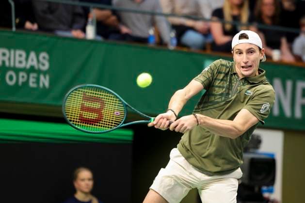 France s Ugo Humbert meets Norway s Casper Ruud in the singles final during the BNP Paribas Nordic Open tennis tournament at the Royal Tennis Hall in Stockholm, Sweden, October 19, 2025 STOCKHOLM SWEDEN x62260x  Copyright: xNilsxPetterxNilsson TTx TENNIS NORDIC OPEN