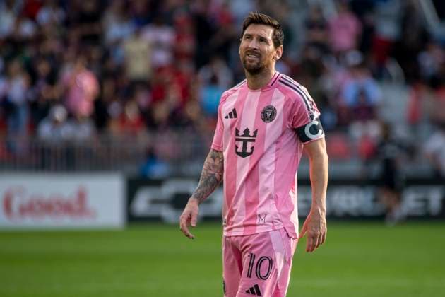September 27, 2025, Toronto, Ontario, Canada: 10 Lionel Messi seen during the MLS, Fussball Herren, USA game between Toronto FC and Inter Miami FC at BMO field. Final score; Toronto FC 1:1 Inter Miami FC Toronto Canada - ZUMAs197 20250927_aab_s197_307 Copyright: xAngelxMarchinix