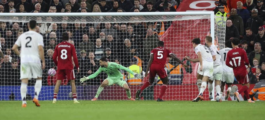 Liverpool v Manchester Unuted, FA Premier League Liverpool v Manchester United, ManU FA Premier League. Harry Maguire of Manchester United scores and celebrates scoring his teams 2nd goal of the match 1-2. 19.10.2025  Copyright: xBradleyxOrmesherx NINTCHDBPICT001032383703