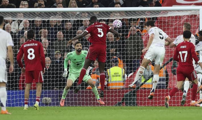 Liverpool v Manchester Unuted, FA Premier League Liverpool v Manchester United, ManU FA Premier League. Harry Maguire of Manchester United scores and celebrates scoring his teams 2nd goal of the match 1-2. 19.10.2025  Copyright: xBradleyxOrmesherx NINTCHDBPICT001032386907