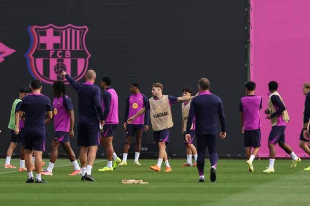 October 20, 2025, Sant Joan Despi, Barcelona, SPAIN: Fermin Lopez during the training day of FC Barcelona, Barca ahead UEFA Champions League 2025 26, football match against Olympiacos at Ciutat Esportiva Joan Gamper on October 20, 2025 in Sant Joan Despi, Barcelona, Spain. Sant Joan Despi SPAIN - ZUMAa181 20251020_zaa_a181_010 Copyright: xJavierxBorregox