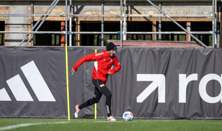 Soccer, Men, Season 2025 2026, 1 Bundesliga, 1 FC Union Berlin, Training, Christopher Trimmel 1 FC Union , 20 10 2025, Copyright: xMatthiasxKochx
