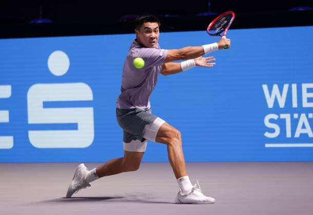 TENNIS - ATP, Tennis Herren Erste Bank Open VIENNA,AUSTRIA,20.OCT.25 - TENNIS - ATP World Tour, Erste Bank Open. Image shows Brandon Nakashima (USA).  GEPAxpictures xWalterxLuger