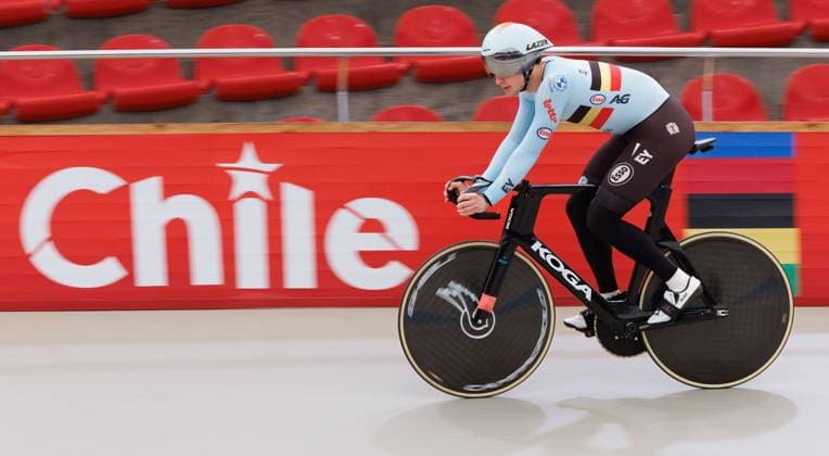 Belgian Lowie Nulens pictured in action during a training session ahead of the 2025 UCI Track World Championships, in Santiago, Chile, Monday 20 October 2025. The Track World Championships take place from 22 to 26 October at the Velodromo de Penalolen in Santiago, Chile. BENOITxDOPPAGNE  x137408024x