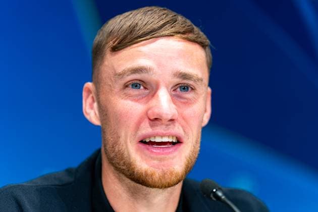 2025-10-20 SSC Napoli Training Session and press conference, PK, Pressekonferenz EINDHOVEN, NETHERLANDS - OCTOBER 20: Sam Beukema of SSC Napoli during a press conference at Philips Stadion on October 20, 2025 in Eindhoven, Netherlands. Eindhoven Philips Stadion Netherlands Content not available for redistribution in The Netherlands directly or indirectly through any third parties. Copyright: xJorisxVerwijstx