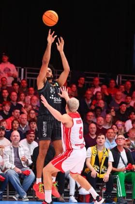 Shot by Silas Kaan Oriane Tuebingen RheinStars Koeln Tigers Tuebingen, Basketball, 2 Bundesliga ProA, 20 10 2025 RheinStars Koeln Tigers Tuebingen, Basketball, 2 Bundesliga ProA, 20 10 2025 Koeln Copyright: xEibner-Pressefotox EP_RWS