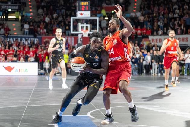 Njie B 13 Loewen Braunschweig in duel with Kamar Baldwin 44 FC Bayern Basketball , FC Bayern Basketball vs Basketball Loewen Braunschweig, BBL Pokal, Round of 16, 20 10 2025 Munich Bavaria Germany Copyright: xkolbert-press UlrichxGamelx