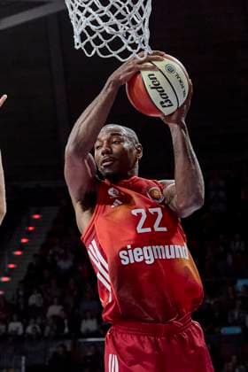 German Basketball BBL Cup, FC Bayern Munich Basketball vs Basketball Lions Braunschweig, Munich FC Bayern Basketball, Braunschweig Basketball Lions, 2025 10 20 in Munich BMW Park MIKE Isiaha FC Bayern Basketball PF Nr22 FCBB22 sportworld Munich BMW Park Bayern Germany