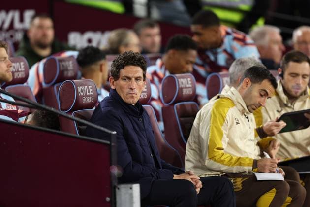 West Ham United v Brentford, Premier League Brentford manager Keith Andrews during the West Ham United v Brentford Premier League match at the London Stadium, London, England on 20 October 2025 Credit: Katie Chan Every Second Media Editorial use only. All images are copyright Every Second Media Limited. No images may be reproduced without prior permission. All rights reserved. Premier League and Football League images are subject to licensing agreements with Football DataCo Limited. see https: www.football-dataco.com Copyright: xIMAGO EveryxSecondxMediax ESM-1626-0030 KatiexChanx xEveryxSecondxMediax