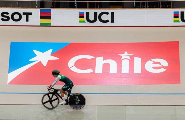 2025 Tissot UCI Track World Championships Picture by Alex Whitehead SWpix.com - 20 10 2025 - Cycling - 2025 Tissot UCI Track World Championships - Velodromo PenalolÃ n, Santiago, Chile - Training - Antonieta Gaxiola Gonzalez of Mexico. Santiago Velodromo Parque PenalolÃ n Chile Copyright: x xSWpix.comx(t axPhotographyxHubxLtd)xAlexxWhitehead SWpix.comx SWP-3030-10346