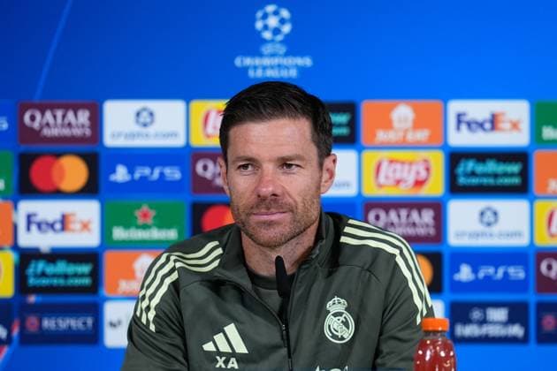October 21, 2025, Valdebebas, Madrid, Spain: Xabi Alonso, head coach of Real Madrid, attends his press conference, PK, Pressekonferenz during a training session and press conference ahead of their UEFA Champions League 2025 26 match against Juventus FC at Ciudad Deportiva Real Madrid on October 21, 2025, in Valdebebas, Madrid, Spain. Valdebebas Spain - ZUMAa181 20251021_zaa_a181_042 Copyright: xDennisxAgyemanx
