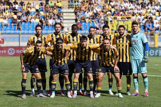 Formazione Juve Stabia durante la partita tra Juve Stabia-Reggiana del Campionato italiano di calcio Serie BKT 2025 2026 - Stadio Romeo Menti, Castellammare di Stabia, Italia - 13 Settembre 2025 -  Copyright: xAlessandroxGarofalo LaPressex