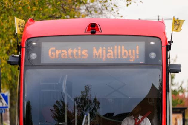 251021 A bus with the text Congratulations Mjällby on October 21, 2025 in Sölvesborg  Copyright: MATHILDAxSCHULER BB251021MA011