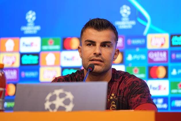 Ahead of Galatasaray and Bodo Glimt - UEFA Champions League ISTANBUL, TURKIYE - OCTOBER 21: Abdulkerim Bardakci of Galatasaray attends a press conference, PK, Pressekonferenz at Kemerburgaz Metin Oktay Facilities ahead of UEFA Champions League football match between Galatasaray and Bodo Glimt in Istanbul, Turkiye on October 21, 2025. Adem Kutucu Anadolu Istanbul Turkey. Editorial use only. Please get in touch for any other usage.  Copyright: x2025xAnadoluxAdemxKutucux