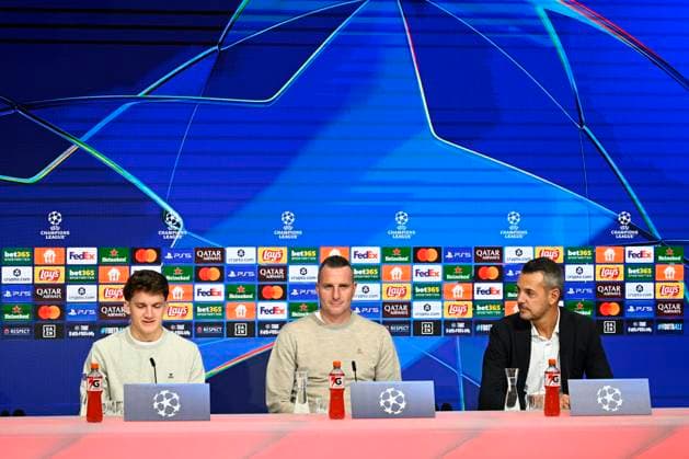 Bayern Munchen v Club Brugge - UEFA Champions League Media Activities 21 10 2025 MUNICH, GERMANY - OCTOBER 21 : Tzolis Christos forward of Club Brugge, Hayen Nicky head coach of Club Brugge and Willem Kirsten Communications Director of Club Brugge talking to the press during a press conference, PK, Pressekonferenz ahead of the UEFA Champions League 2025 26 League Phase MD3 match between Bayern Munchen and Club Brugge on October 21, 2025 in Munich, Germany, 21 10 2025 Munich Germany  Copyright: xTomasxSiskx
