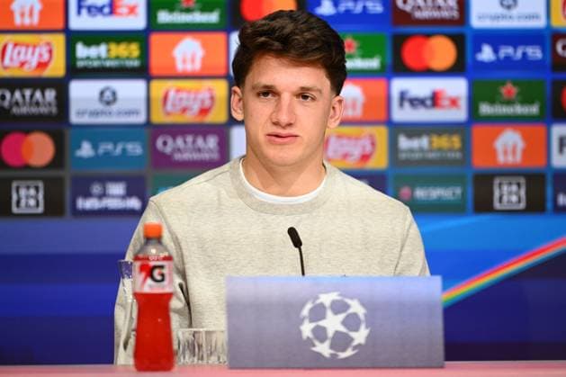 Bayern Munchen v Club Brugge - UEFA Champions League Media Activities 21 10 2025 MUNICH, GERMANY - OCTOBER 21 : Tzolis Christos forward of Club Brugge talking to the press during a press conference, PK, Pressekonferenz ahead of the UEFA Champions League 2025 26 League Phase MD3 match between Bayern Munchen and Club Brugge on October 21, 2025 in Munich, Germany, 21 10 2025 Munich Germany  Copyright: xTomasxSiskx