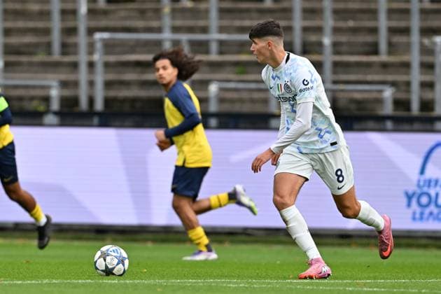 251021 Youth League Youth League : Royale Union Saint-Gilloise vs FC Internazionale Milano Andrija Vukoje (8) of Inter pictured during the matchday 3 Uefa Youth League League Phase game in season 2025 - 2026 between the Under 19 teams of Royale Union Saint-Gilloise and FC Internazionale Milano on October 21 , 2025 in Vorst, Belgium. (Photo by David Catry sportpix) Vorst Joseph Marien Brussels Belgium  Copyright: xsportpixxDavidxCatryx