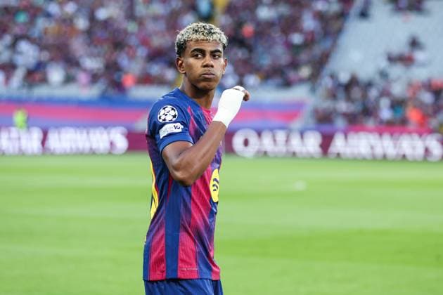 October 21, 2025, Barcelona, Barcelona, SPAIN: Lamine Yamal of FC Barcelona, Barca gestures during the UEFA Champions League 2025 26 League Phase MD3 match between FC Barcelona and Olympiacos FC at Estadi Olimpic Lluis Companys on October 21, 2025 in Barcelona, Spain. Barcelona SPAIN - ZUMAa181 20251021_zaa_a181_125 Copyright: xIrinaxR.xHipolitox