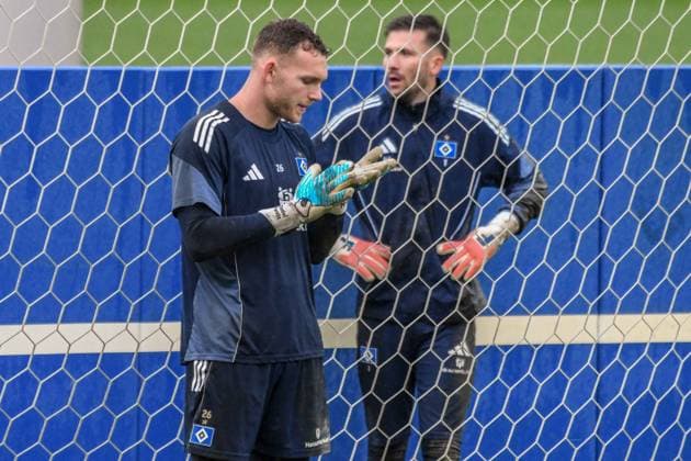 Peretz Daniel Heuer Fernandes Daniel HSV Germany , Hamburg , Volksparkstadion , Training ground soccer , 1 Bundesliga , Training of Hamburger SV