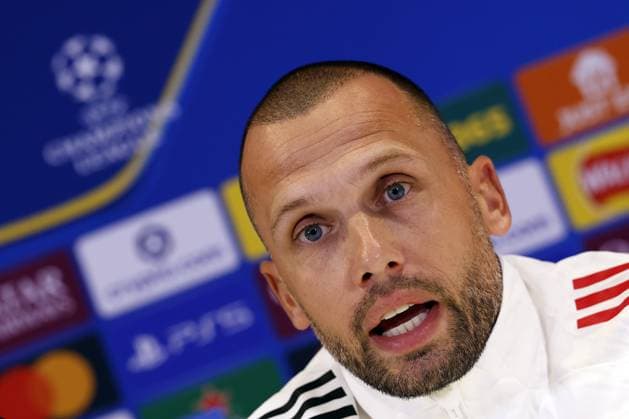 LONDON - Ajax coach John Heitinga during the MD-1 press conference, PK, Pressekonferenz ahead of the UEFA Champions League match against Chelsea FC at Stamford Bridge on October 21, 2025, in London, United Kingdom. ANP MAURICE VAN STEEN UEFA Champions League 2025-2026 xVIxANPxSportx xxANPxIVx 539887993 originalFilename: 539887993.jpg