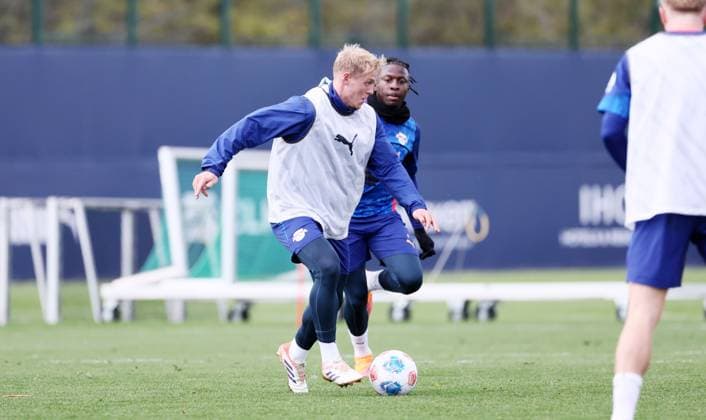 Leipzig, 21 10 2025, Red Bull training center at Cottaweg, Academy, Football, Rasenballsport Leipzig, Training RB Leipzig, In the picture Xaver Schlager 24, RB Leipzig ,