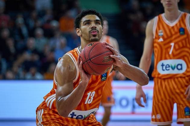 GER, ratiopharm ulm vs Besiktas GAIN Istanbul, basketball, 4th round, BKT EuroCup, 2025 2026 season, 21 10 2025 GER, ratiopharm ulm vs Besiktas GAIN Istanbul, basketball, 4th round, BKT EuroCup, 2025 2026 season, 21 10 2025 New Ulm Copyright: xEibner-Pressefoto GeraldxOelze-dexStoppanyx EP_ODS