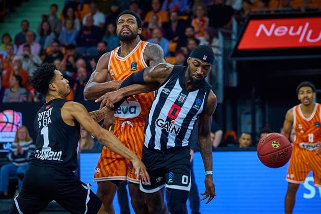 GER, ratiopharm ulm vs Besiktas GAIN Istanbul, basketball, 4th round, BKT EuroCup, 2025 2026 season, 21 10 2025 GER, ratiopharm ulm vs Besiktas GAIN Istanbul, basketball, 4th round, BKT EuroCup, 2025 2026 season, 21 10 2025 New Ulm Copyright: xEibner-Pressefoto GeraldxOelze-dexStoppanyx EP_ODS