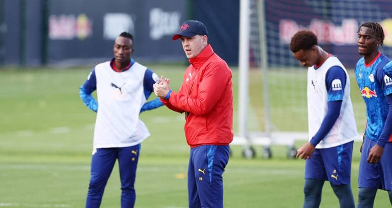Leipzig, 21 10 2025, Red Bull training center at Cottaweg, Academy, Football, Rasenballsport Leipzig, Training RB Leipzig, In the picture coach Ole Werner, RB Leipzig ,
