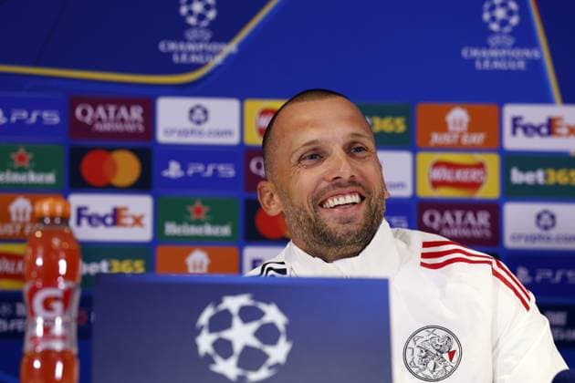 LONDON - Ajax coach John Heitinga during the MD-1 press conference, PK, Pressekonferenz ahead of the UEFA Champions League match against Chelsea FC at Stamford Bridge on October 21, 2025, in London, United Kingdom. ANP MAURICE VAN STEEN UEFA Champions League 2025-2026 xVIxANPxSportx xxANPxIVx 539888326 originalFilename: 539888326.jpg
