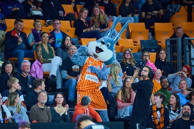 GER, ratiopharm ulm vs Besiktas GAIN Istanbul, basketball, 4th round, BKT EuroCup, 2025 2026 season, 21 10 2025 GER, ratiopharm ulm vs Besiktas GAIN Istanbul, basketball, 4th round, BKT EuroCup, 2025 2026 season, 21 10 2025 New Ulm Copyright: xEibner-Pressefoto GeraldxOelze-dexStoppanyx EP_ODS