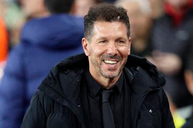 Arsenal FC v Atletico de Madrid - UEFA Champions League 2025 26 League Phase MD3 Diego Simeone, head coach of Atletico Madrid on the side line before the UEFA Champions League 2025 26 League Phase MD3 match between Arsenal FC and Atletico de Madrid at Arsenal Stadium on October 21, 2025 in London, England. London Arsenal Stadium England United Kingdom Copyright: xNealxSimpson Sportsphoto APLx 14139290
