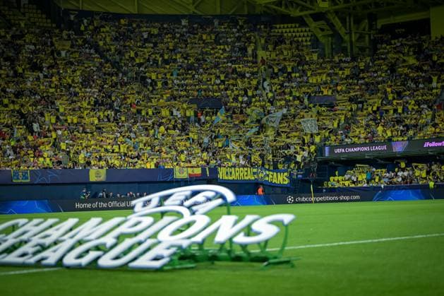 Supporters of Villarreal CF are seen during a UEFA Champions League match between Villarreal FC and Manchester City at Estadio de La Ceramica in Villarreal, , Spain, on October 21 2025 Photo by Felipe Mondino Copyright: x@FELIPExMONDINOx