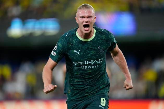 Villarreal CF v Manchester City - UEFA Champions League 2025 26 League Phase MD3 Erling Haaland centre-forward of Manchester City and Norway celebrates after scoring his sides first goal during the UEFA Champions League 2025 26 League Phase MD3 match between Villarreal CF and Manchester City at Estadio de la Ceramica on October 21, 2025 in Villarreal, Spain. Villarreal Castellon Spain  Copyright: xJosexBretonx originalFilename:bretonhernandez-villarre251021_nppRM.jpg