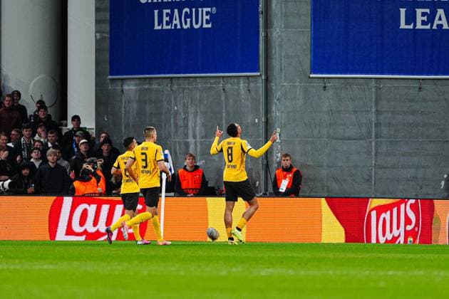 Goal celebration Borussia Dortmund after scoring 0 1 Felix Nmecha Borussia Dortmund, 08 DEN, FC Copenhagen vs Borussia Dortmund, Football, UEFA Champions League, Matchday 3, 2025 2026 season, 21 10 2025 DEN, FC Copenhagen vs Borussia Dortmund, Football, UEFA Champions League, Matchday 3, 2025 2026 season, 21 10 2025 Copenhagen Copyright: xEibner-Pressefoto MarcelxvonxFehrnx EP_MFN