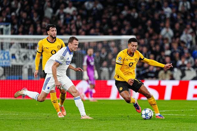 Lukas Lerager FC Copenhagen, 12 , Jobe Bellingham Borussia Dortmund, 07 DEN, FC Copenhagen vs Borussia Dortmund, Football, UEFA Champions League, Matchday 3, Season 2025 2026, 21 10 2025 DEN, FC Copenhagen vs Borussia Dortmund, Football, UEFA Champions League, Matchday 3, Season 2025 2026, 21 10 2025 Copenhagen Copyright: xEibner-Pressefoto MarcelxvonxFehrnx EP_MFN