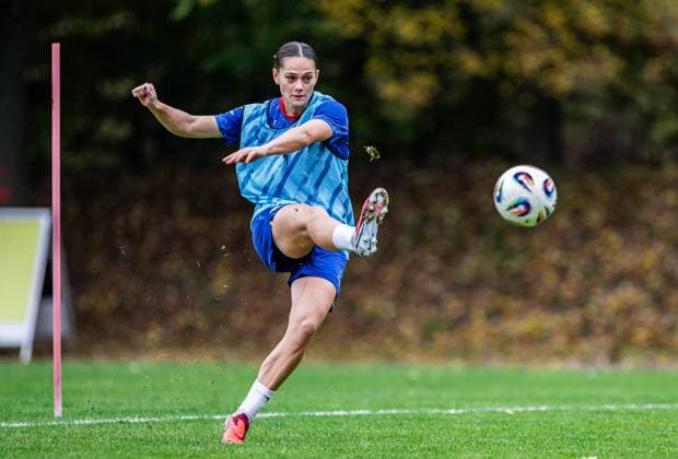 Leipzigs Giovanna Hoffmann Training RB Leipzig Women on October 8, 2025 Sports School Egidius Braun Abtnaundorf, Leipzig Training RB Leipzig Women