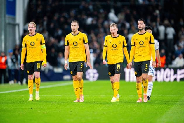 21 10 2025 Football, 2025 2026, Champions League, Matchday 3, FC Copenhagen Borussia Dortmund L R Julian Brandt Dortmund , Waldemar Anton Dortmund , Maximilian Beier Dortmund , Ramy Bensebaini Dortmund