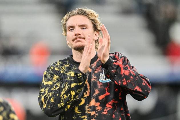 Newcastle United v Benfica UEFA Champions League Nick Woltemade of Newcastle United warms up during the UEFA Champions League match at St. James s Park, Newcastle UK Newspapers OUT Copyright: xJamiexJohnstonx FIL-22383-0050