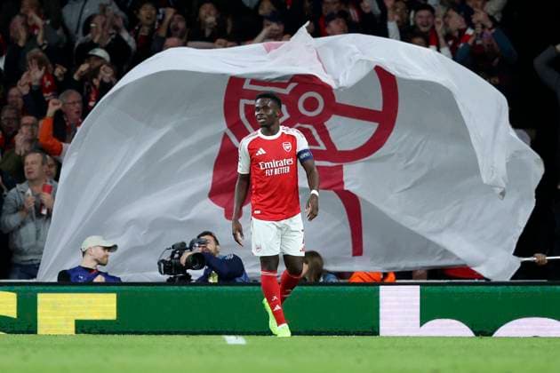 Arsenal FC v Atletico de Madrid - UEFA Champions League 2025 26 League Phase MD3 Bukayo Saka of Arsenal in front of flag during the UEFA Champions League 2025 26 League Phase MD3 match between Arsenal FC and Atletico de Madrid at Arsenal Stadium on October 21, 2025 in London, England. London Arsenal Stadium England United Kingdom Copyright: xNealxSimpson Sportsphoto APLx 14139310