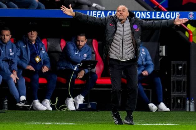 LEVERKUSEN, GERMANY - OCTOBER 21: Paris Saint-Germain head coach Luis Enrique reacts during the UEFA Champions League 2025 26 League Phase MD3 match between Bayer 04 Leverkusen and Paris Saint-Germain at BayArena on October 21, 2025 in Leverkusen, Germany. (Photo by Rene Nijhuis) SPO  Copyright: xRenexNijhuis
