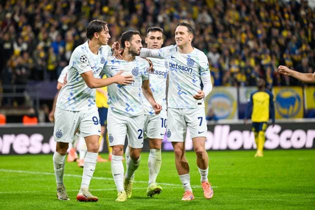 Royale Union Saint-Gilloise v Inter Milan - UEFA Champions League BRUSSELS, BELGIUM - OCTOBER 21 : Calhanoglu Hakan midfielder of FC Internazionale Milano celebrating scoring a goal during the UEFA Champions League 2025 26 League Phase MD3 match between Royale Union Saint-Gilloise and Inter Milan on October 21, 2025 in Brussels, Belgium, 21 10 2025 Brussels Belgium  Copyright: xNicoxVereeckenx