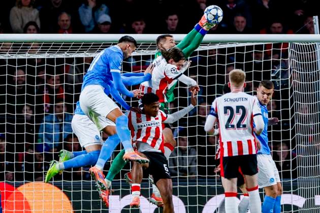 goalkeeper MatÄ›j KovaÅ™ of PSV Eindhoven knock the ball away PSV Eindhoven v SSC Napoli, UEFA Champions League 2025 26 League Phase MD3, PSV Eindhoven v SSC Napoli, PSV Stadion, October 21, 2025, Eindhoven, Netherlands.