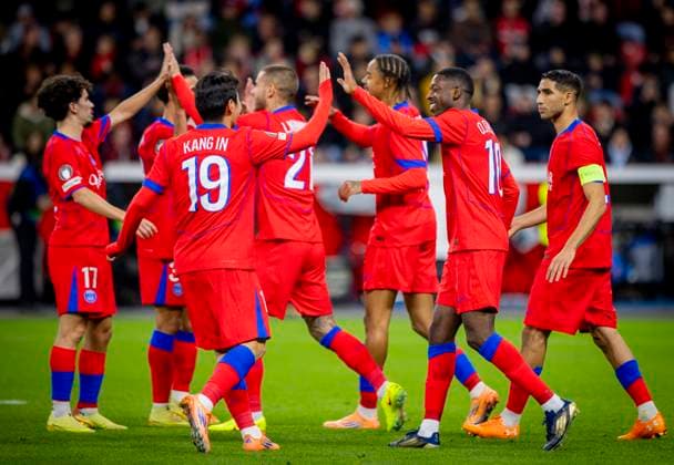 Leverkusen, Germany 21st Oct 2025 Goal celebration Kang in Lee Paris Ousmane Dembele Paris Bayer Leverkusen Paris St Germain 18 10 2025