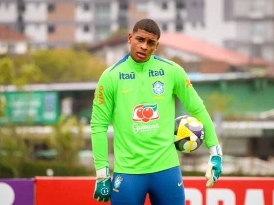 Football, Brazil U17 national team, Training