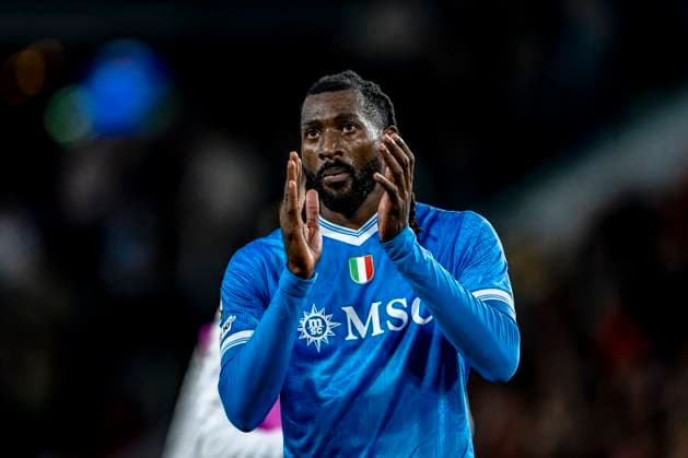 SSC Napoli midfielder Frank Anguissa during the match PSV Eindhoven vs SSC Napoli at the Philips stadium for the Champions League - League phase - Matchday 3 season 2025-2026 in EINDHOVEN, Netherlands on 21 oktober 2025, (photo by Stefan Koops EYE4images DeFodi Images) SSC Napoli midfielder Frank Anguissa during the match PSV Eindhoven vs SSC Napoli at the Philips stadium for the Champions League League phase Matchday 3 season 2025 2026 in EINDHOVEN, Netherlands on 21 oktober 2025, photo by Stefan Koops EYE4images DeFodi Images