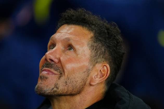 Atletico Madrid manager Diego Simeone Arsenal v Atletico Madrid, UEFA Champions League, Group Stage, Football, Emirates Stadium, London, UK - 21 Oct 2025London Emirates Stadium United Kingdom EDITORIAL USE ONLY No use with unauthorised audio, video, data, fixture lists, club league logos or live services. Online in-match use limited to 120 images, no video emulation. No use in betting, games or single club league player publications. Copyright: xJavierxGarcia Shutterstockx 15552302dm