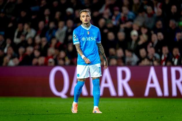 SSC Napoli forwarder Noa Lang during the match PSV Eindhoven vs SSC Napoli at the Philips stadium for the Champions League - League phase - Matchday 3 season 2025-2026 in EINDHOVEN, Netherlands on 21 oktober 2025, (photo by Marcel van Dorst EYE4images DeFodi Images) SSC Napoli forwarder Noa Lang during the match PSV Eindhoven vs SSC Napoli at the Philips stadium for the Champions League League phase Matchday 3 season 2025 2026 in EINDHOVEN, Netherlands on 21 oktober 2025, photo by Marcel van Dorst EYE4images DeFodi Images